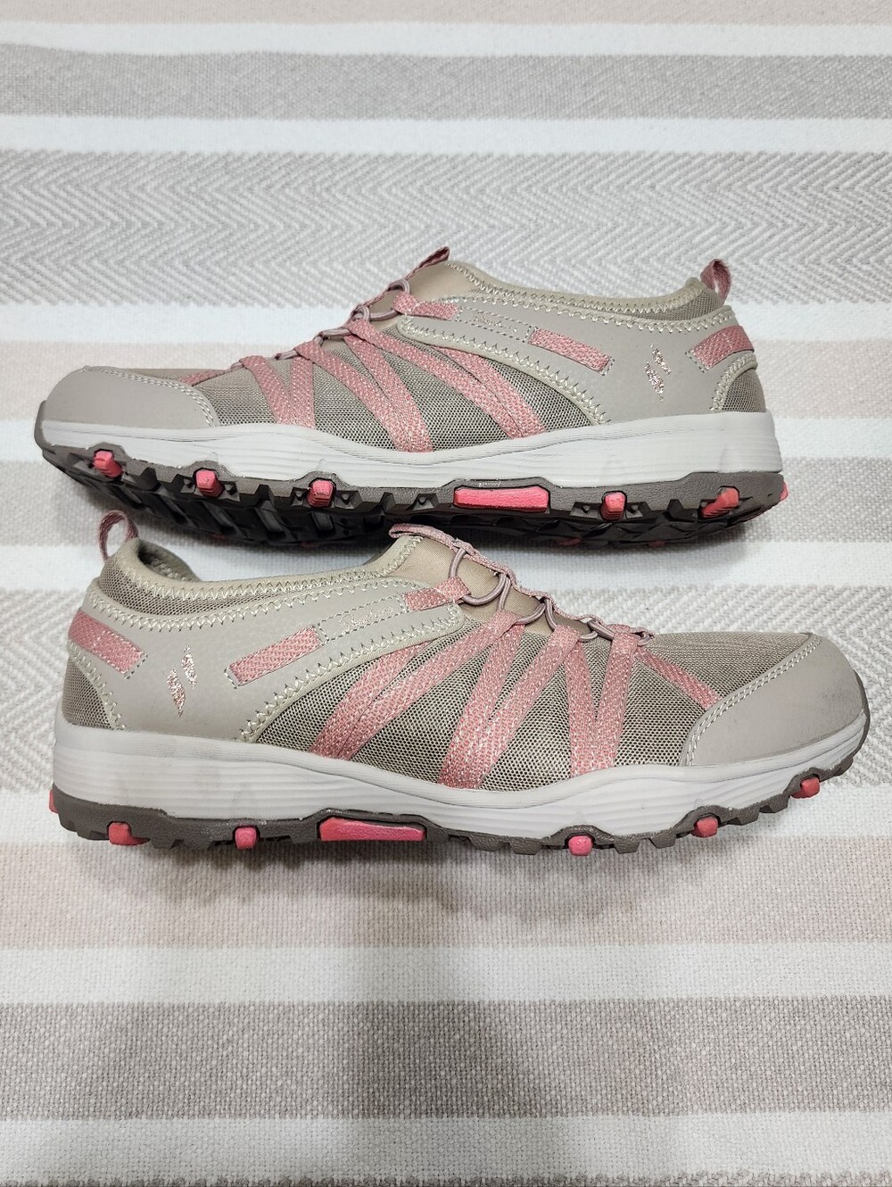 Skechers Slip Ons Grey Pink